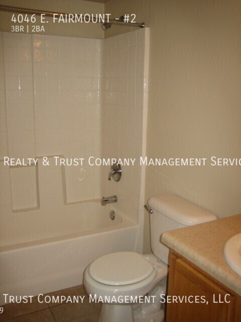 Building Photo - 4046 E. FAIRMOUNT-#2