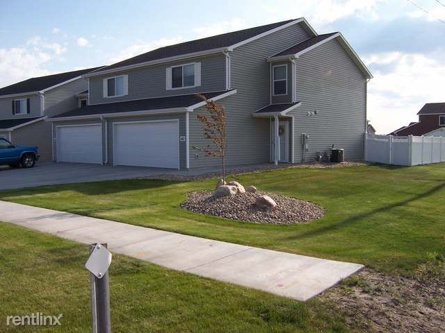 Primary Photo - 3 br, 2.5 bath House - 3335 Rutland Dr Twi...