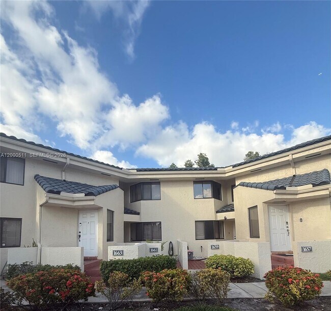 Foto del edificio - 1661 NW 81st Way