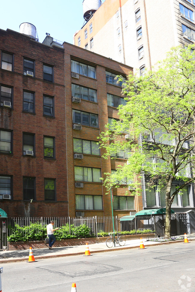 Foto del edificio - 20 E 22nd St