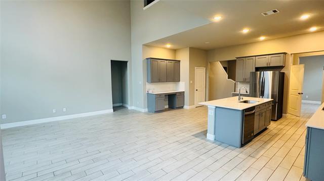Building Photo - 500 Hoot Owl Hl