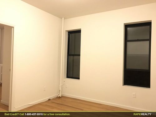 Foto del edificio - 128 Marine Ave