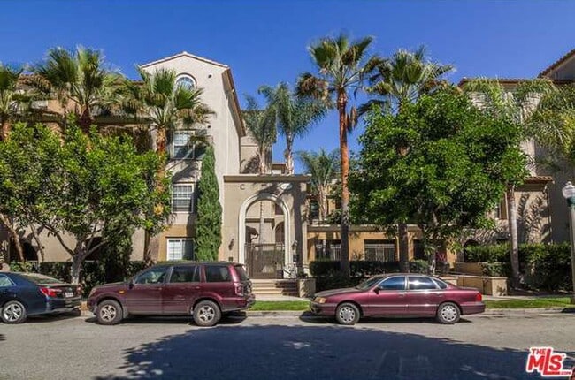 Building Photo - 12975 Agustin Pl