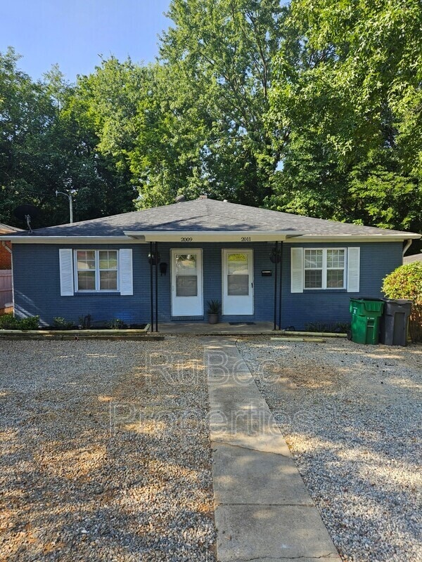 Building Photo - 2009 Grier Ave