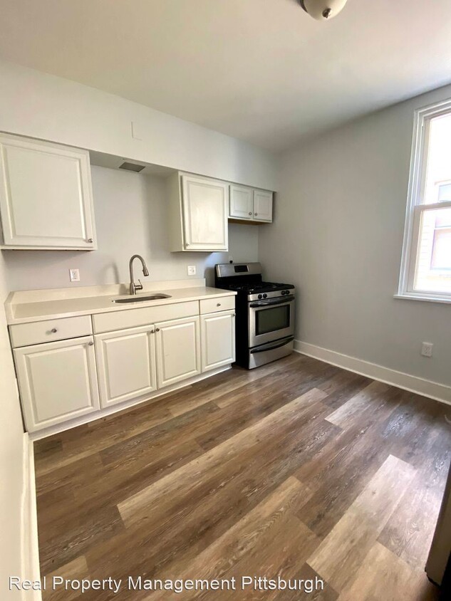 Primary Photo - 4 br, 2 bath House - 808 Taylor Ave