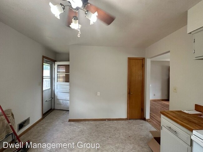 Foto del edificio - 4 br, 2 bath House - 2101 Elton Hills Driv...