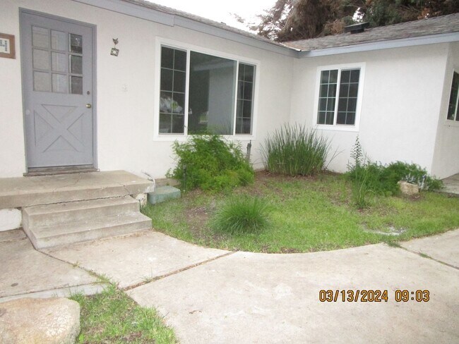 Foto del edificio - East Bakersfield Ready to Move In House wi...