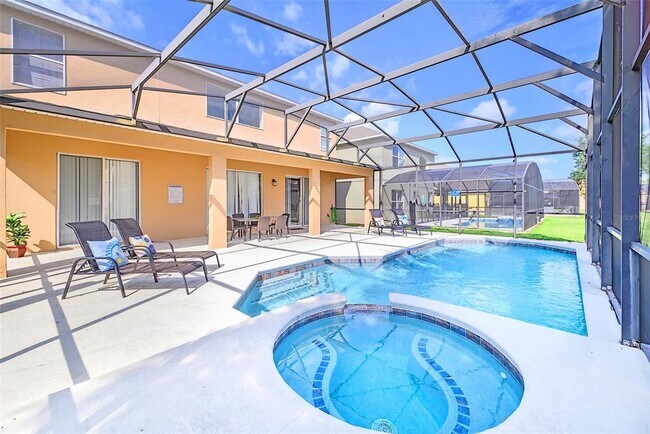 Building Photo - 2632 Emerald Island Blvd
