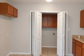 Building Photo - 134 S Bend Ct