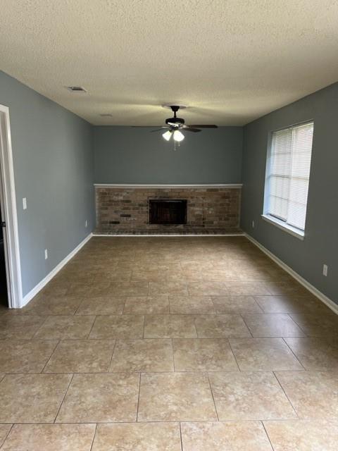 Building Photo - 5330 Windsong Trail