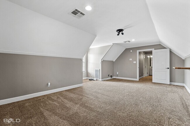 Building Photo - 4 bedroom 3.5 Bath in Bossier
