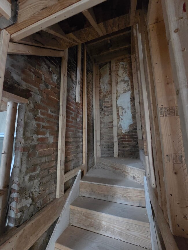 Foto del edificio - 914 Tyson St