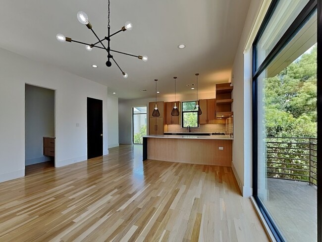 Building Photo - 3553 Kalterra Ct