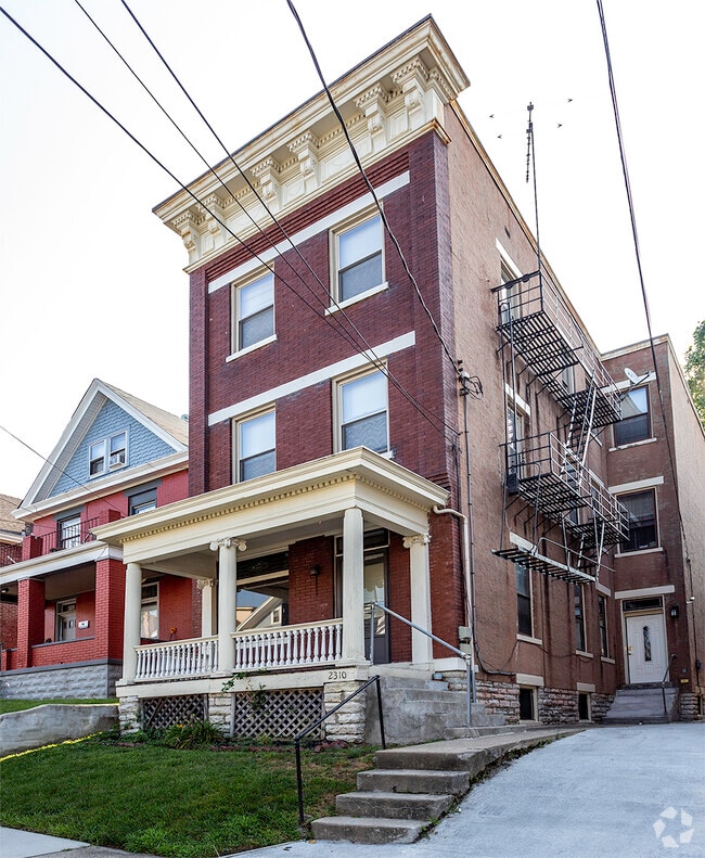 Building Photo - 2310 Rohs St