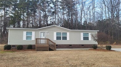 Building Photo - 385 Burns Rd