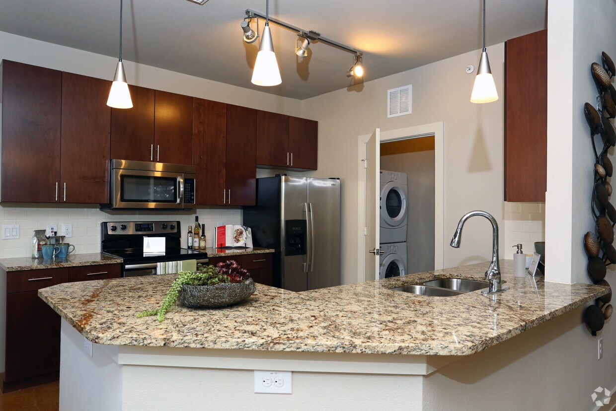 Promesa Apartments Austin Tx 1128sf Two Bedroom Kitchen Promesa