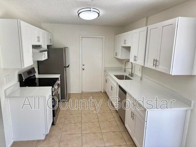 Building Photo - 18051 Steele Ave