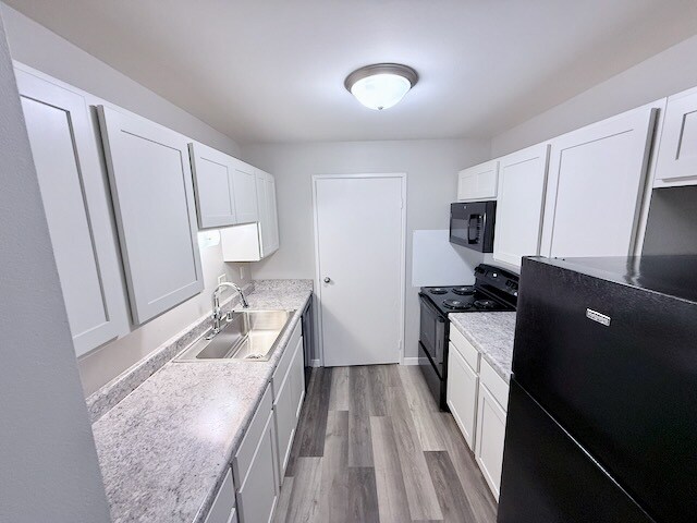 Foto del edificio - Hometown Harbor Apartments