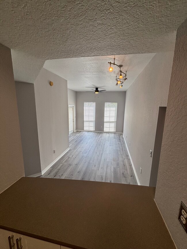 Sunken down living room/ dining room - 501 S Moody Ave