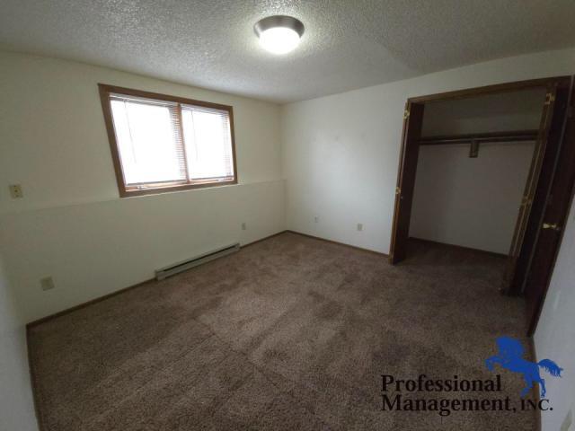 Building Photo - 2 bedroom in Billings MT 59105