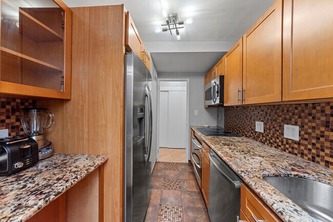 Foto del edificio - 3950 N Lake Shore Dr