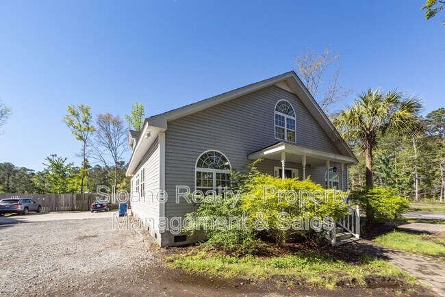 Building Photo - 9679 Jamison Rd