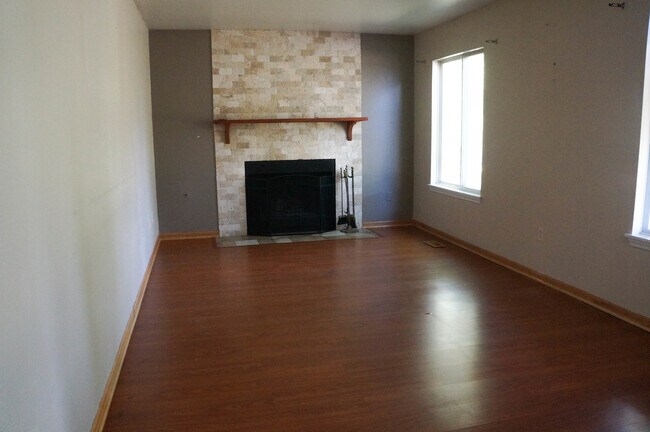 Foto del edificio - 13661 S Jersey Ct