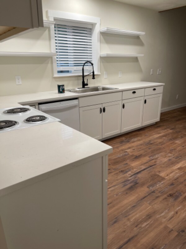 Foto del edificio - 415 Central Ave