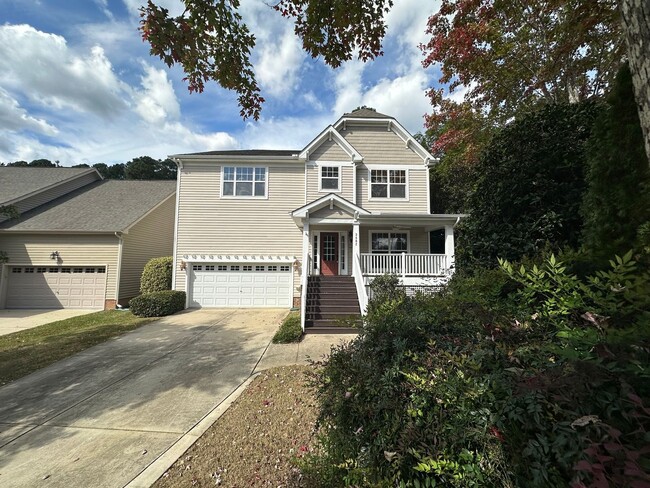 Building Photo - Stunningly Beautiful Former Model Home!