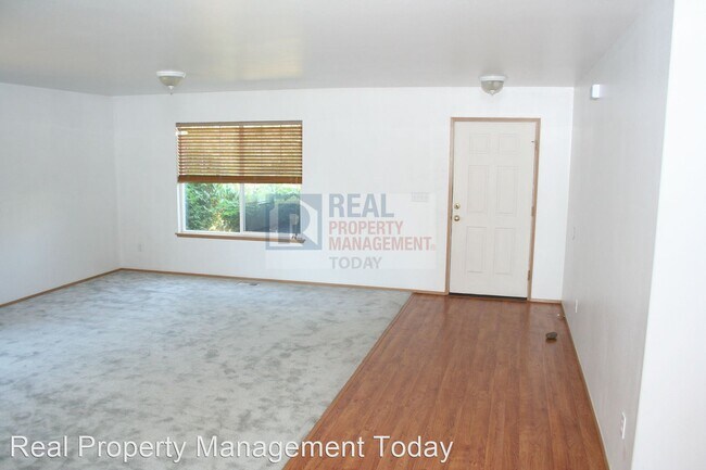 Building Photo - 5 br, 2.5 bath House - 7202 59th St Ct W