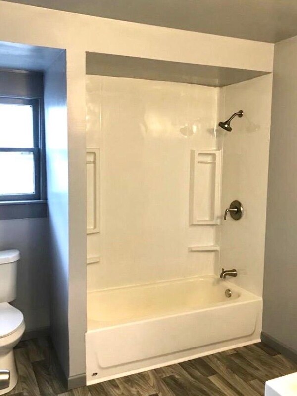 Foto del edificio - 618 N 16th St