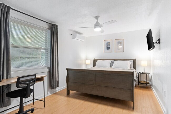 Foto del edificio - 3903 E Powhatan Ave