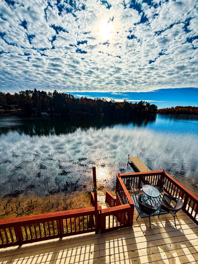 Foto del edificio - 440 S Peninsula Ln