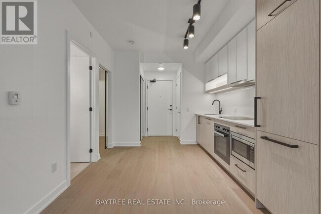 Photo du bâtiment - 91 Montclair Ave