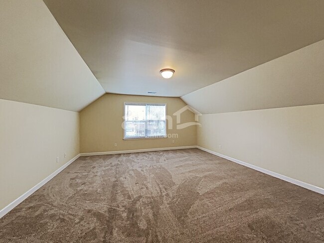 Building Photo - 2062 Keene Cir