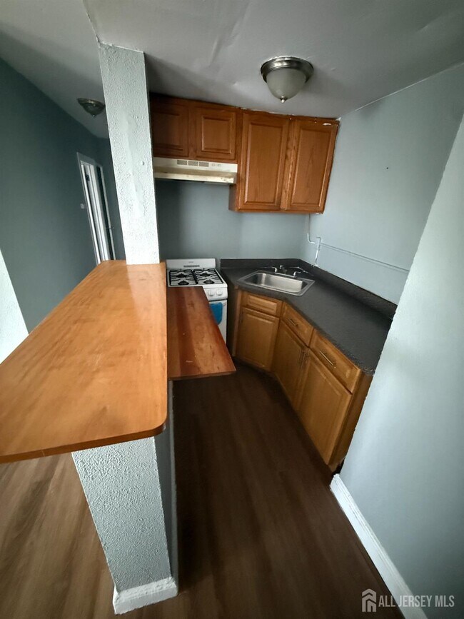 Building Photo - 291 High St