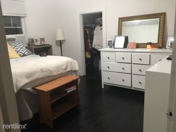Foto principal - 232 Brown St