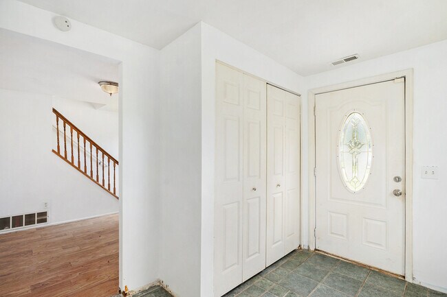Foto del edificio - 12023 Norborne Ave