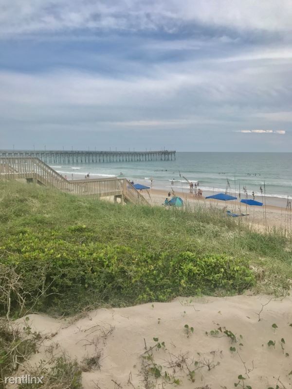 Foto del edificio - 4 br, 3 bath House - 106 High Point Ave