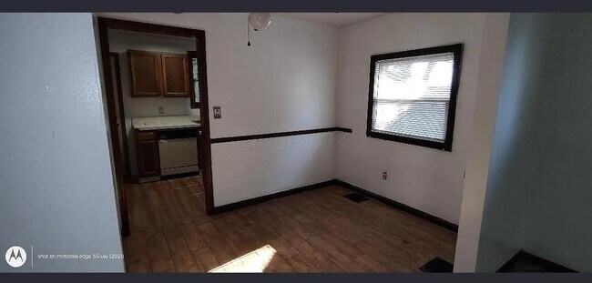 Foto del edificio - 269 Morse Rd