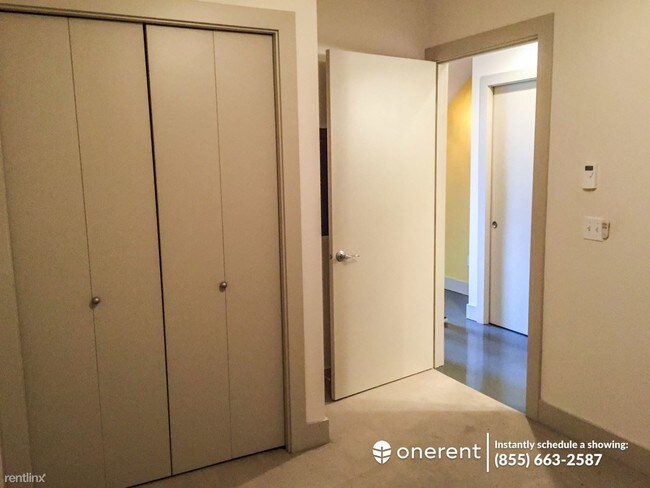 Foto del edificio - 1760 N Northlake Way