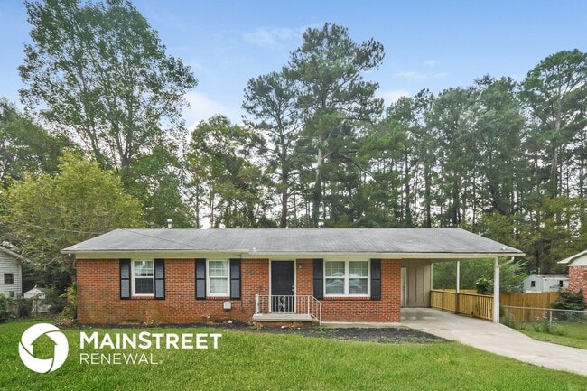 Building Photo - 464 Pinecrest Dr