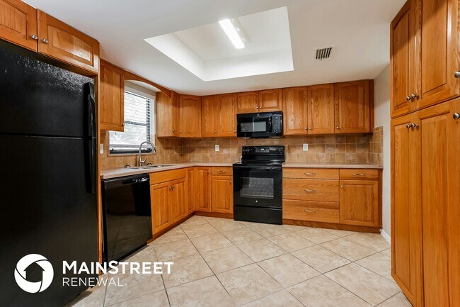 Foto del edificio - 113 NE 18th Pl