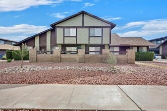 Building Photo - 4474 Buena Vista Dr