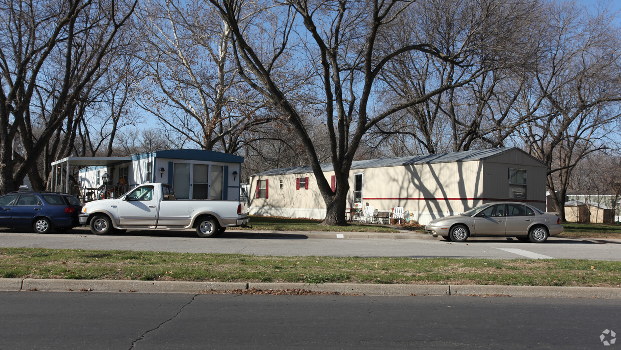 Building Photo - Edwardsville Village