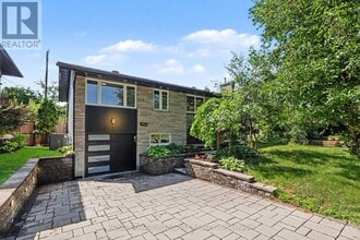 Building Photo - 1034 Walkley Rd