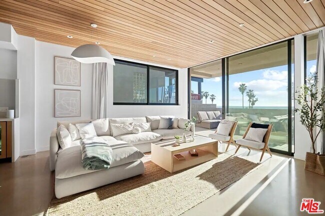 Foto del edificio - 305 Ocean Front Walk