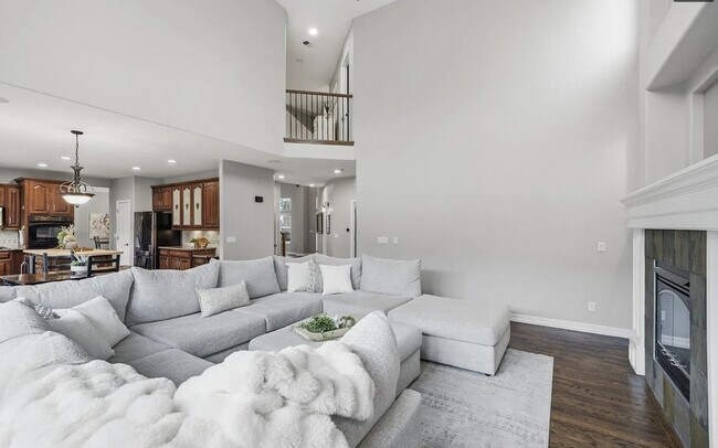Building Photo - 2212 Ridgetrail Dr