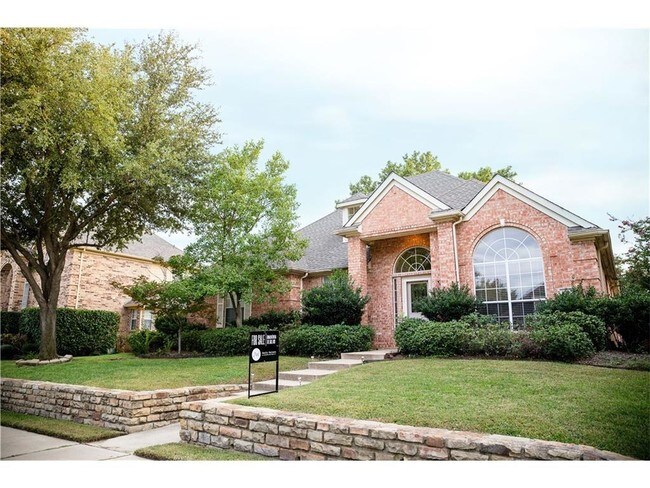 Foto del edificio - 1925 Strait Ln