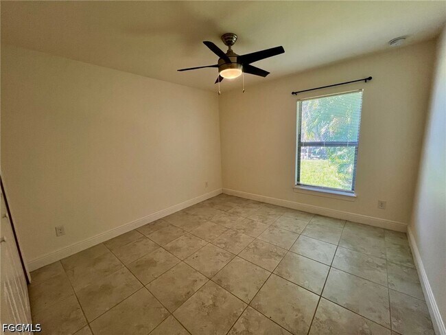 Foto del edificio - 3322 SW 17th Pl